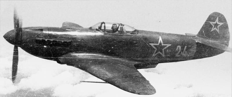 Як-1
